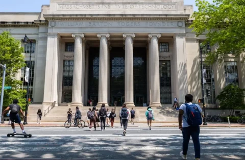 Daftar Universitas Jurusan Animasi Terbaik Luar Negeri 2025